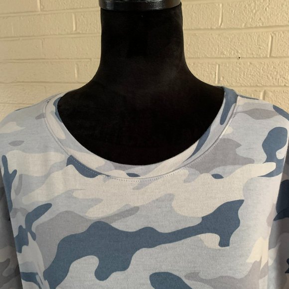 NWT Old Navy Cropped Camo Top Size XL - Picture 2 of 7